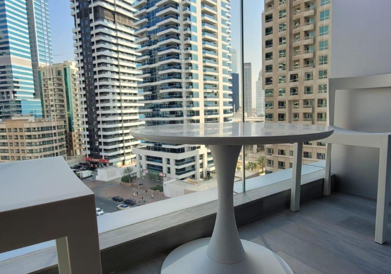 Dubai Marina Walk Gem Modern Apartments With Pool & Gym Access, Steps To Beach & Metro Managed By Sunnyhomes Luaran gambar