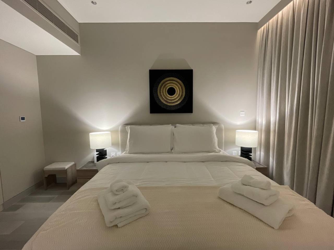 Dubai Marina Walk Gem Modern Apartments With Pool & Gym Access, Steps To Beach & Metro Managed By Sunnyhomes Luaran gambar
