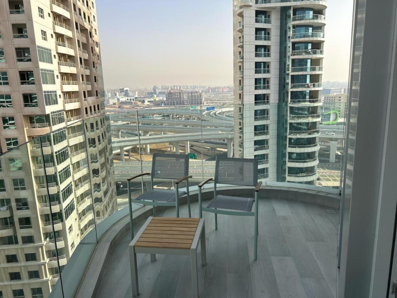 Dubai Marina Walk Gem Modern Apartments With Pool & Gym Access, Steps To Beach & Metro Managed By Sunnyhomes Luaran gambar